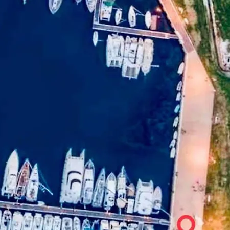 Yacht Båthotell *